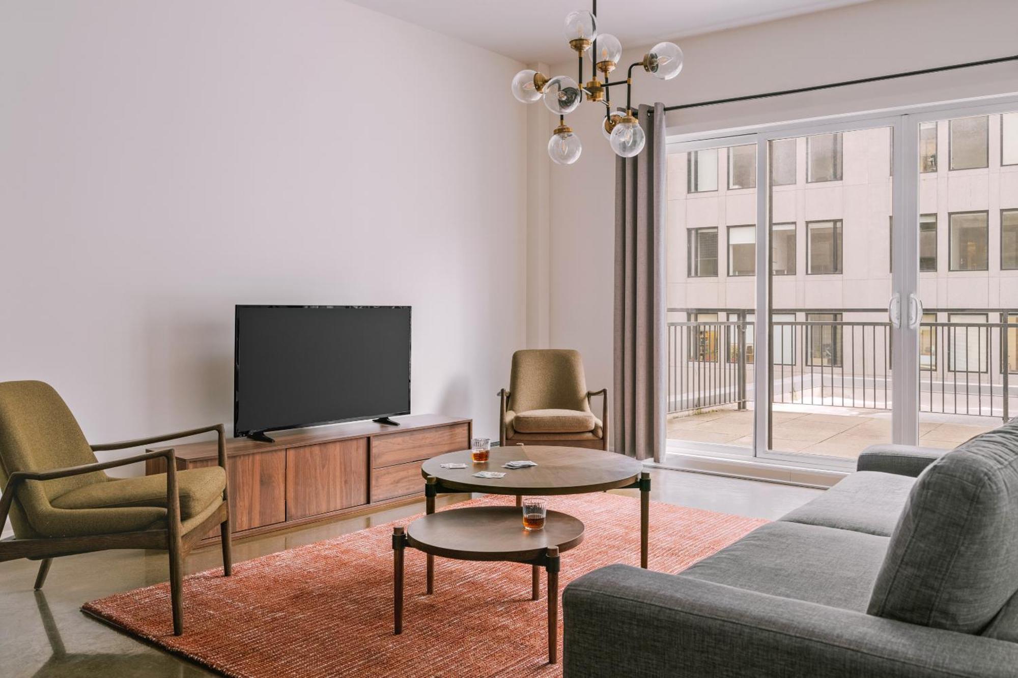 Sonder Penny Lane Aparthotel Монреал Екстериор снимка