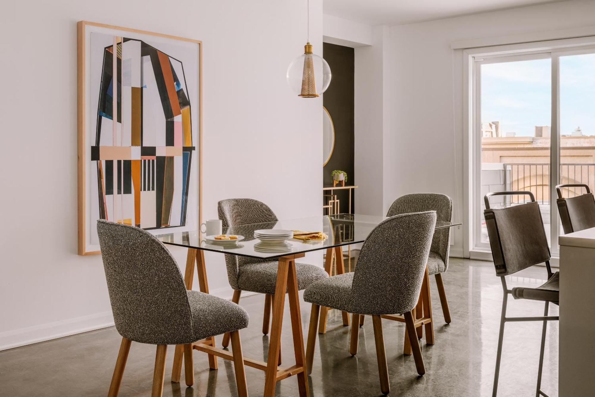 Sonder Penny Lane Aparthotel Монреал Екстериор снимка