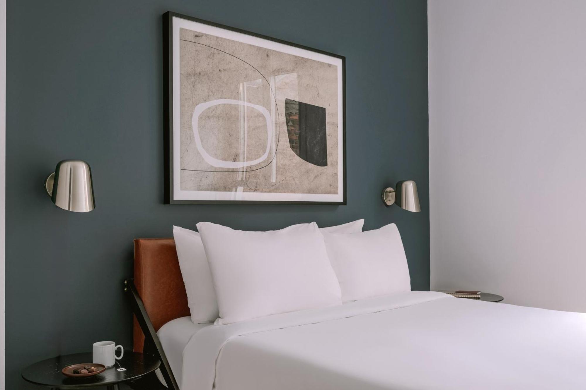 Sonder Penny Lane Aparthotel Монреал Стая снимка