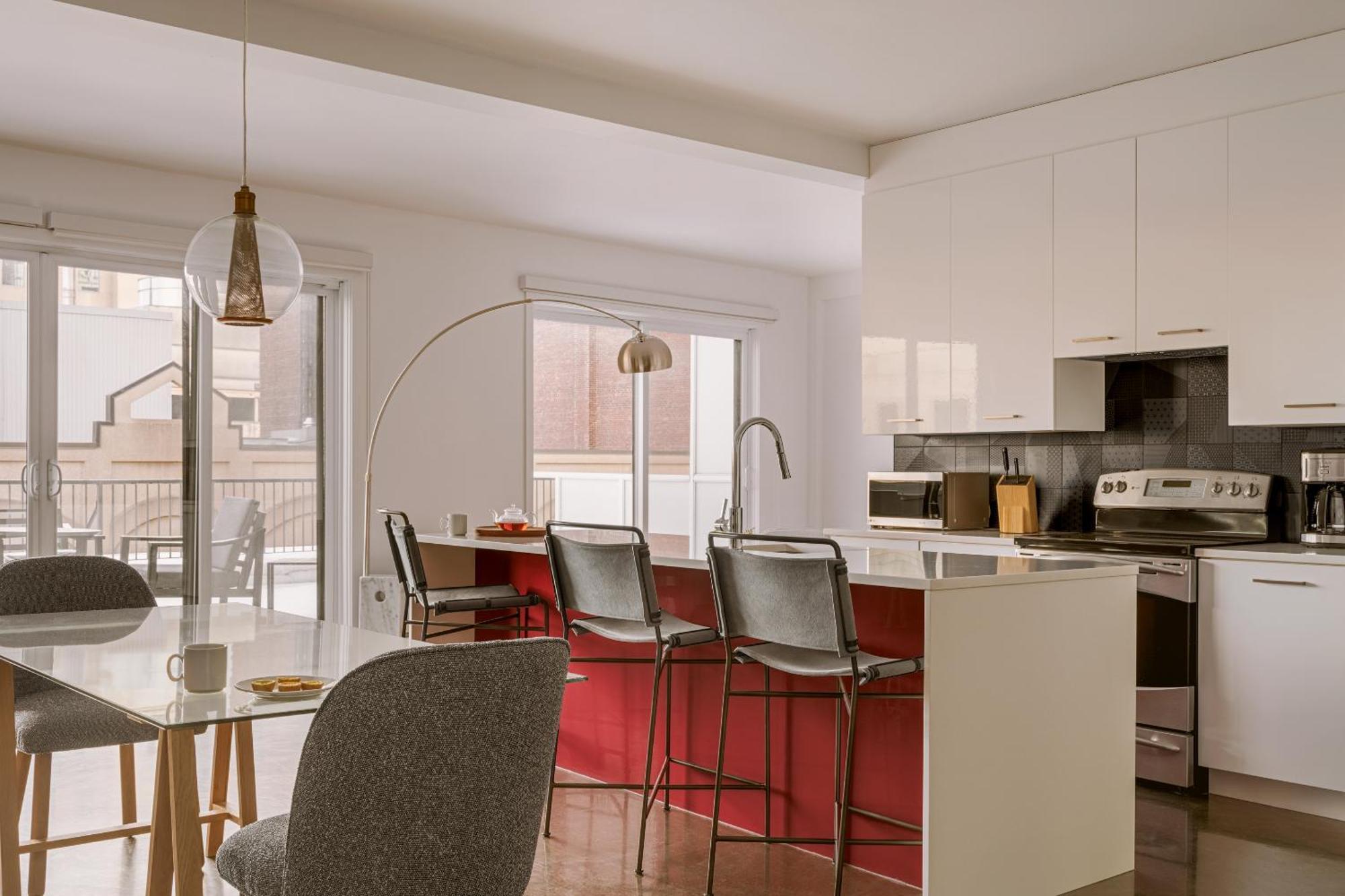 Sonder Penny Lane Aparthotel Монреал Стая снимка